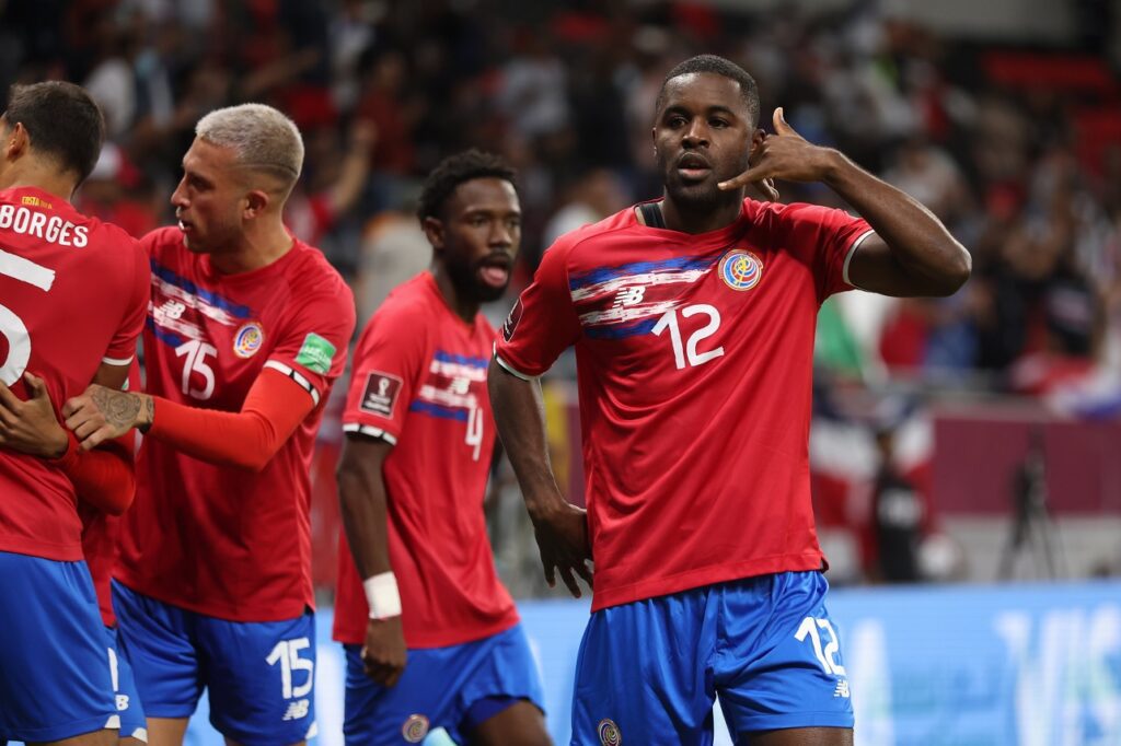 Costa Rica vence Nova Zelândia e garante última vaga na Copa do Mundo