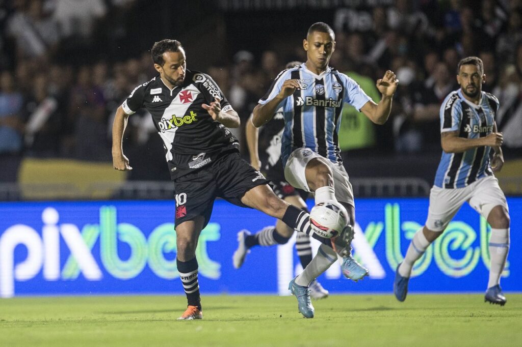 Vasco e Grêmio empatam sem gols pela Série B