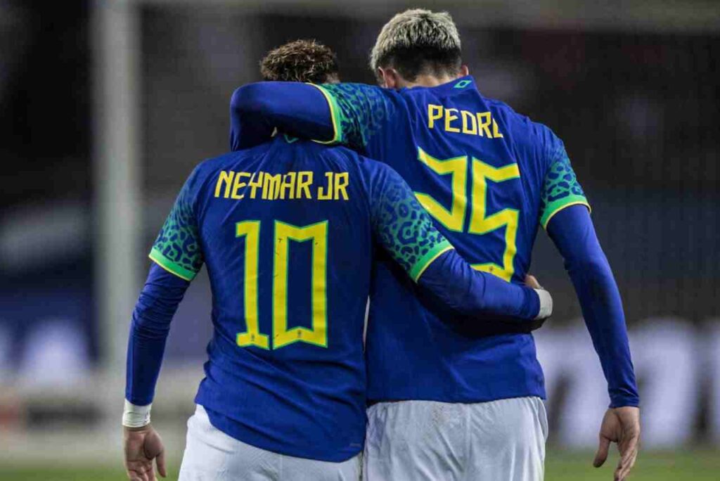 Pedro conta o que Neymar disse para ele ao entrar em amistoso da Seleção Brasileira