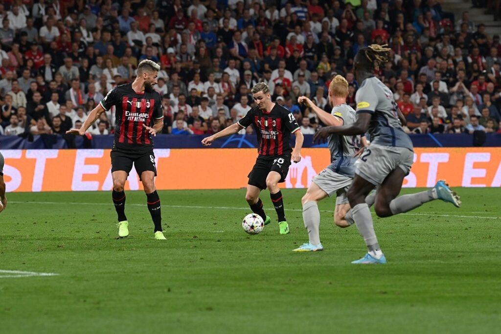 Milan empatou com o Red Bull Salzburg fora de casa, pela Champions League