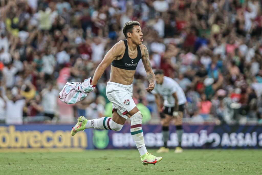 Fluminense acerta venda de joia de Xerém para clube europeu