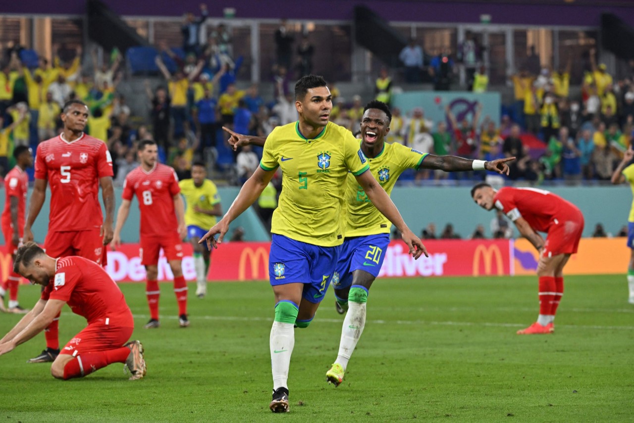 Casemiro ressalta paciência do Brasil para vencer Suíça na Copa do Mundo