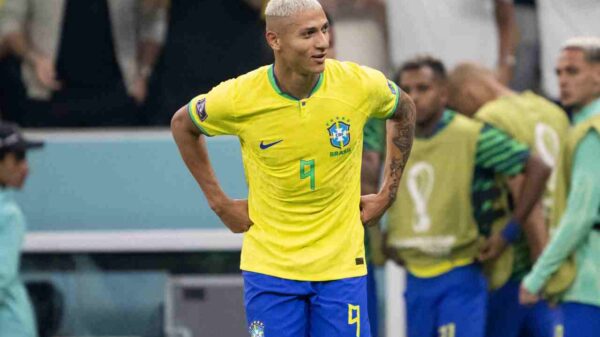 Atacante Richarlison em jogo da Seleção Brasileira na Copa do Mundo 2022