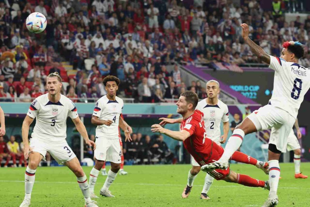 Copa do Mundo: País de Gales marca no 2º tempo e busca empate com os Estados Unidos
