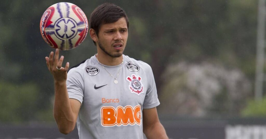 Corinthians tem acordo salarial e fica mais perto de contratar Ángel Romero Foto: Divulgação