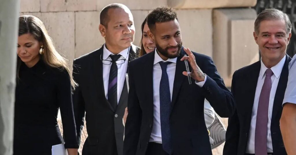 Justiça da Espanha absolve Neymar e ex-presidentes do Barcelona em caso de corrupção Foto: Divulgação