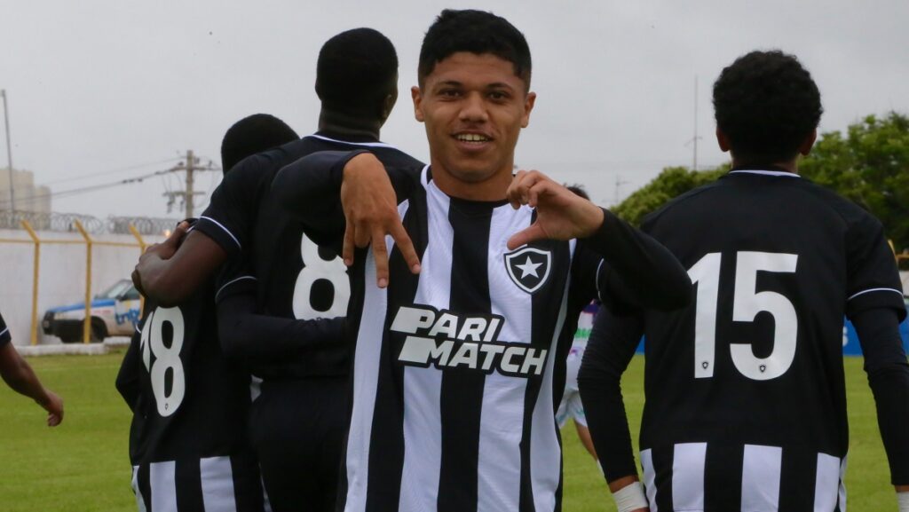 Botafogo 1x3 São-Carlense