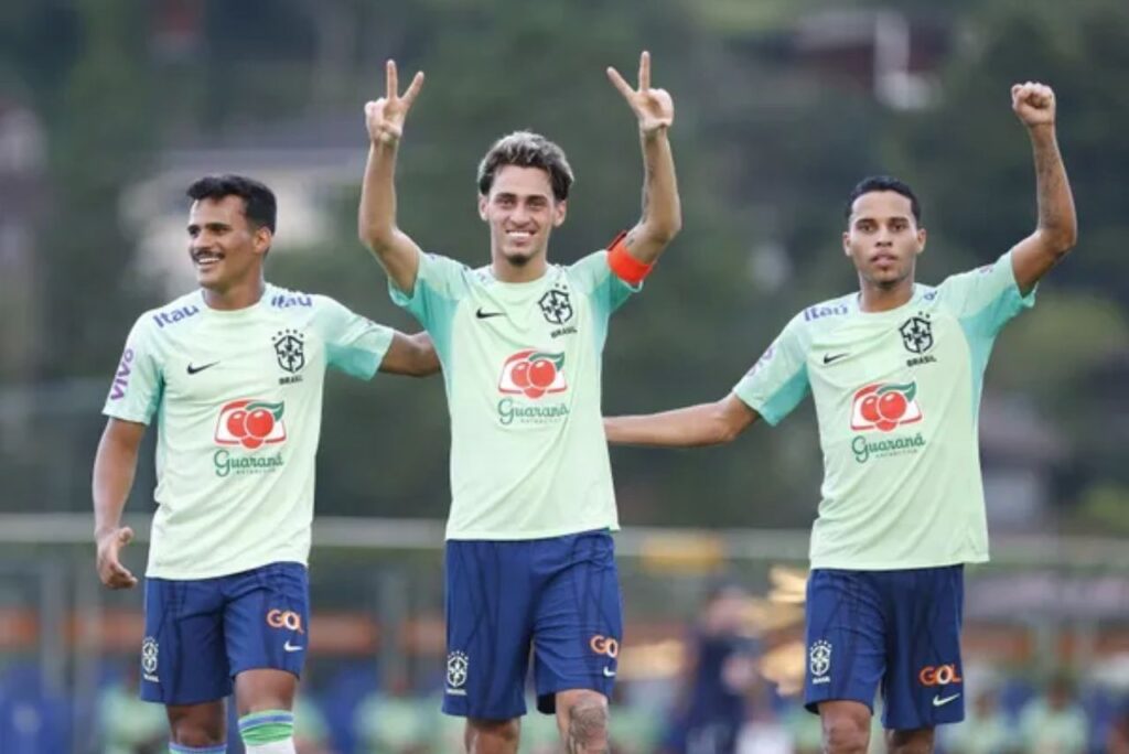 Kaiki Bruno, Marlon Gomes e Alexsander, da Seleção Brasileira Sub-20
