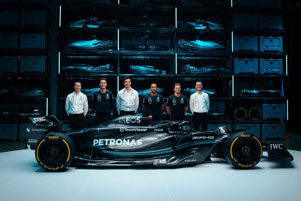 F1: Equipe da Mercedes com carro da Mercedes para 2023