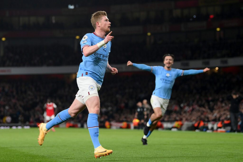 Manchester City vence o Arsenal com gols de De Bruyne e Grealish, em jogo válido pela Premier League 2022/23