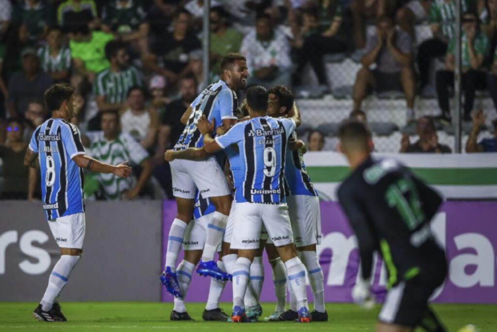 Grêmio segue 100% no Gauchão: Líder, Tricolor bate Juventude fora de casa