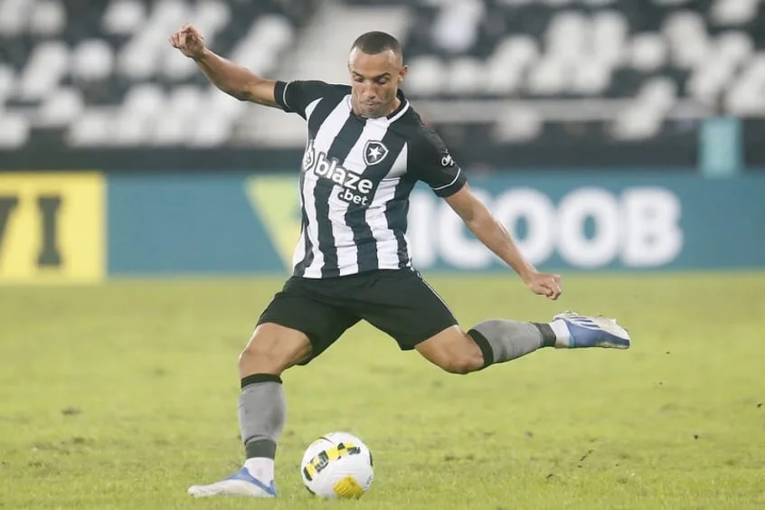 Botafogo tenta efeito suspensivo: Marçal foi expulso no jogo contra o Flamengo. Foto: Vítor Silva/Botafogo