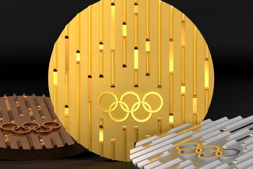 Medalha dos Jogos Olímpicos da Juventude: Modelos de ouro, prata e bronze de Gangwon-2024, desenhadas por brasileiro