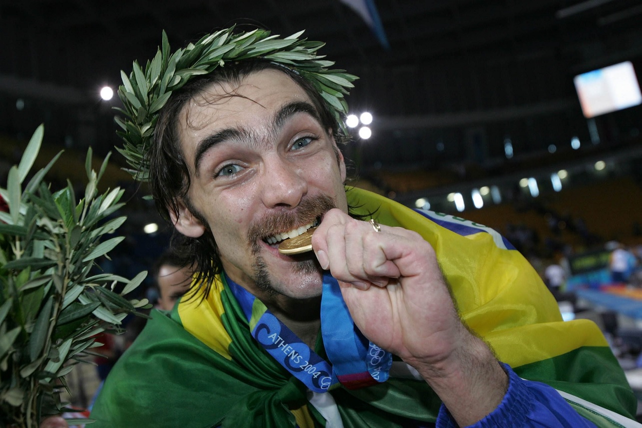 Melhores brasileiros no Vôlei: Conheça ídolos que marcaram época! - Novo  Momento