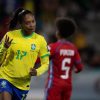 Meia Ary Borges comemora 3º gol pela Seleção Brasileira sobre o Panamá na estreia da Copa do Mundo Feminina