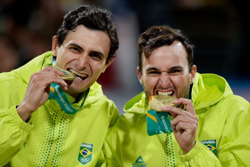 André Stein e George Wanderley com medalhas de ouro no Pan-Americano Santiago 2023