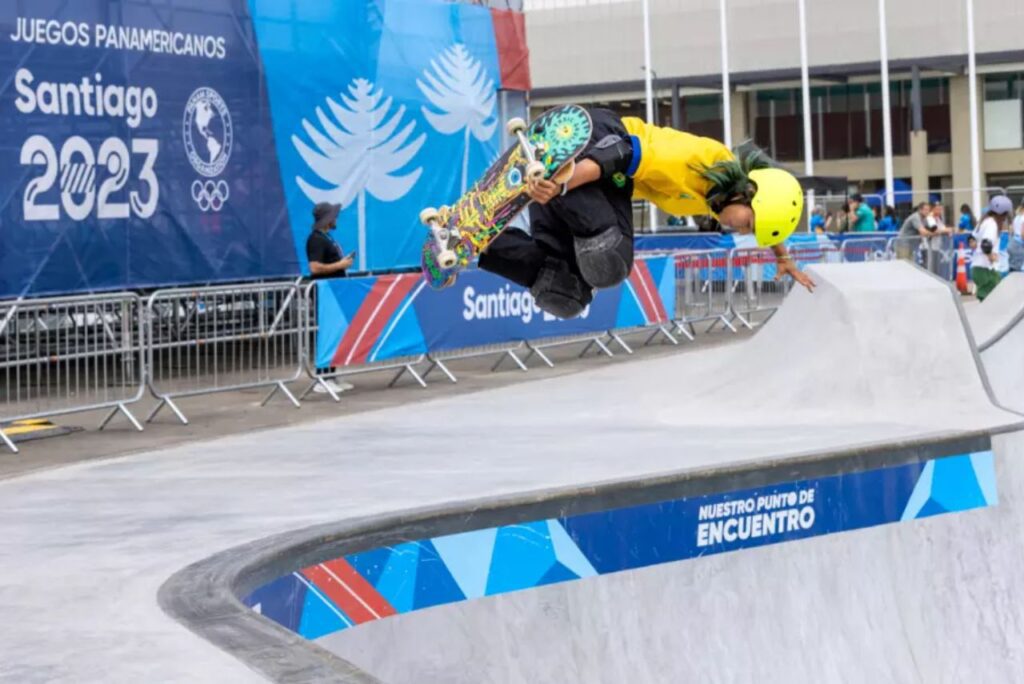 Raicca Ventura em prova do skate park nos Jogos Pan-Americanos Santiago 2023