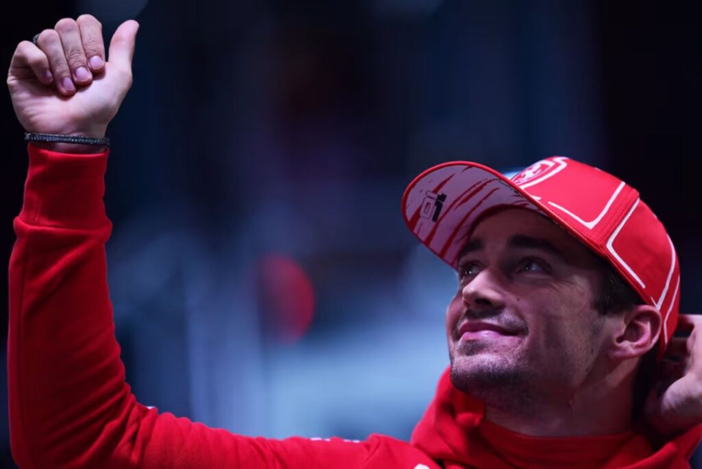 Piloto Charles Leclerc, da Ferrari, no GP de Las Vegas da Fórmula 1