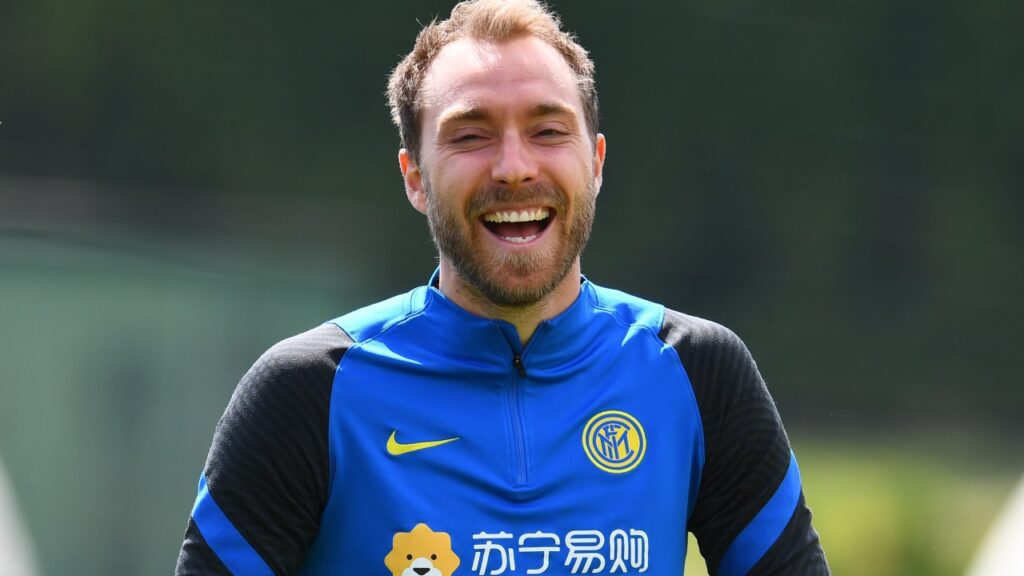 Eriksen vem se recuperando de um problema cardíaco