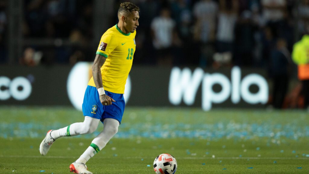 Atacante Rafinha na Seleção Brasileira em 2021