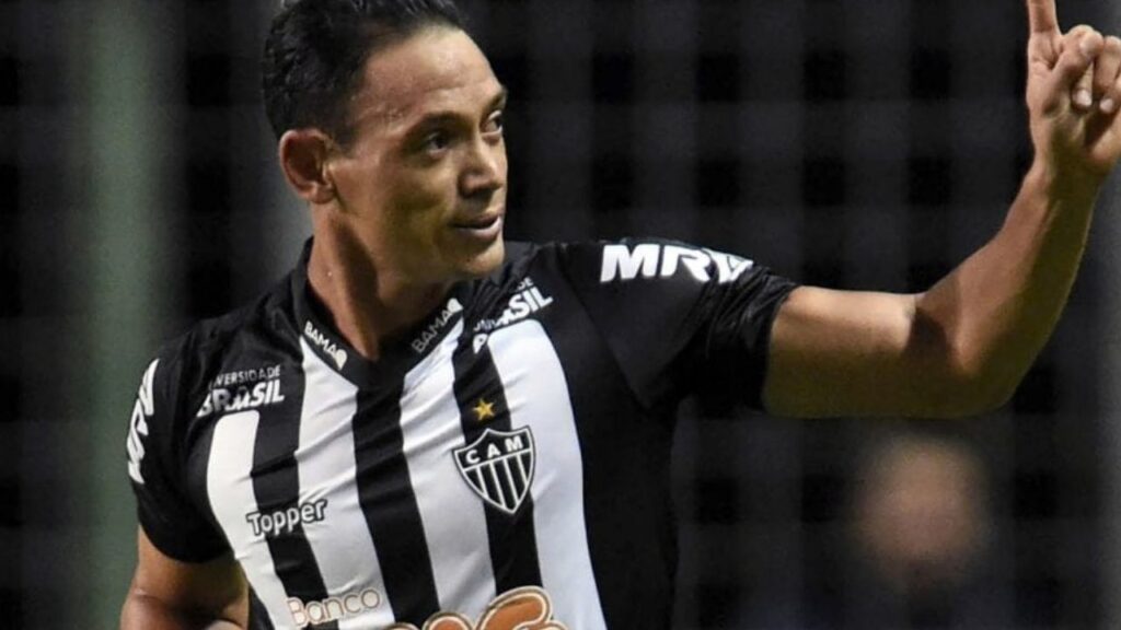 Ricardo Oliveira, Atlético-MG (São Caetano)