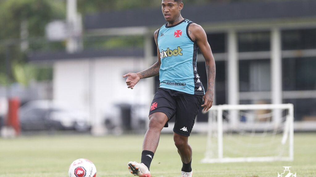 Raniel, atacante do Vasco