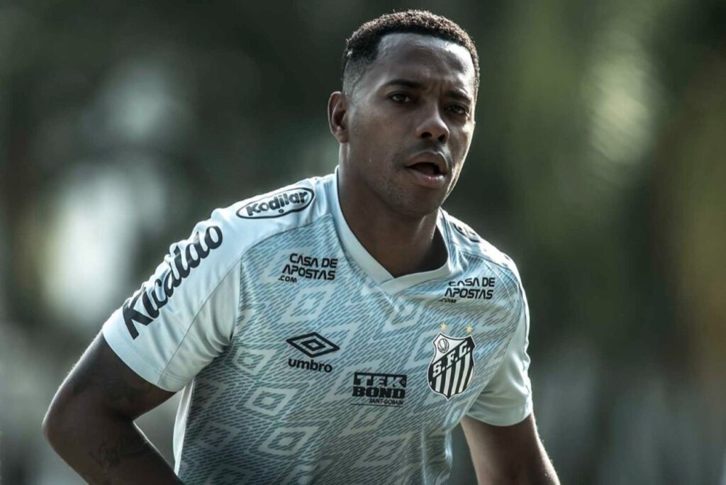 Robinho foi condenado por violência sexual