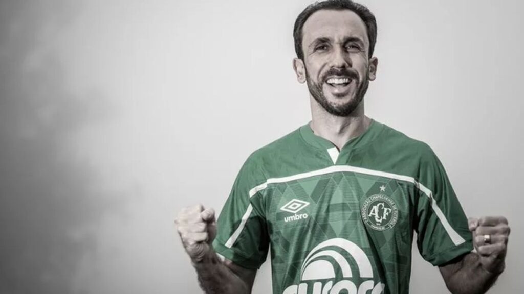 Thiago Ribeiro, Chapecoense (Londrina)