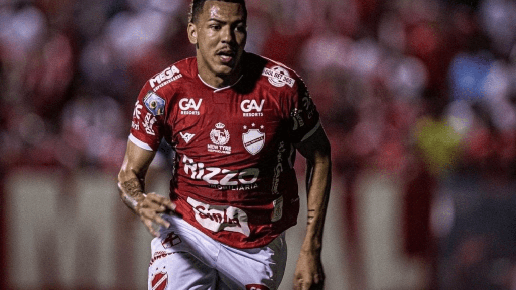 Clayton, Vila Nova (Coritiba)