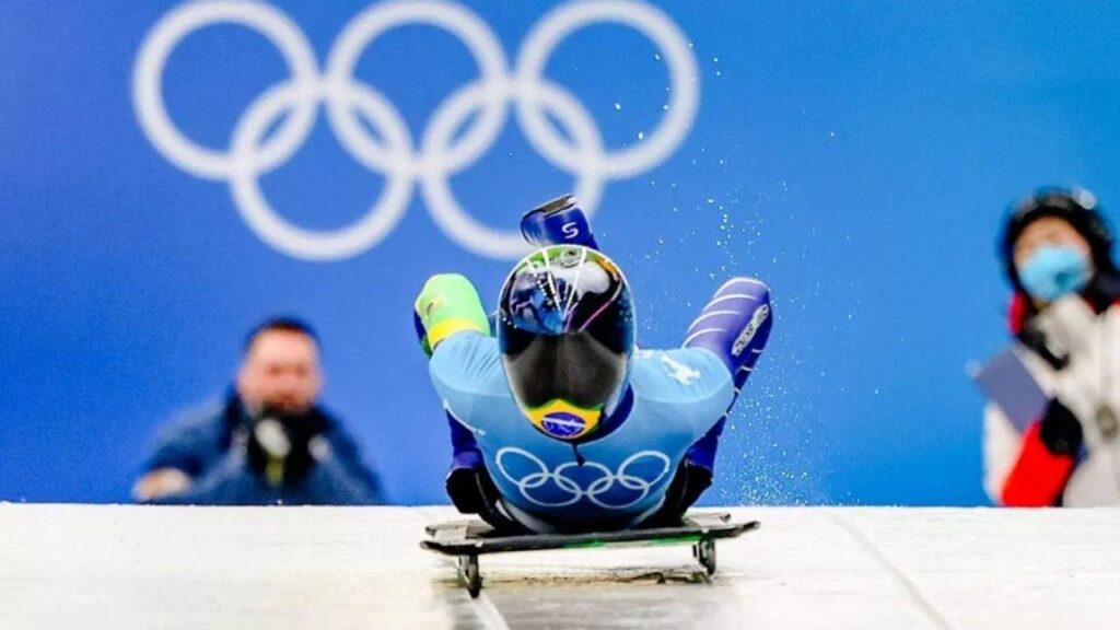 Nicole Silveira, Skeleton