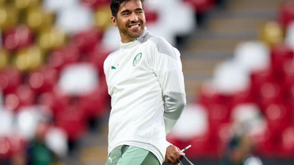 Abel Ferreira eleito o melhor técnico português no exterior