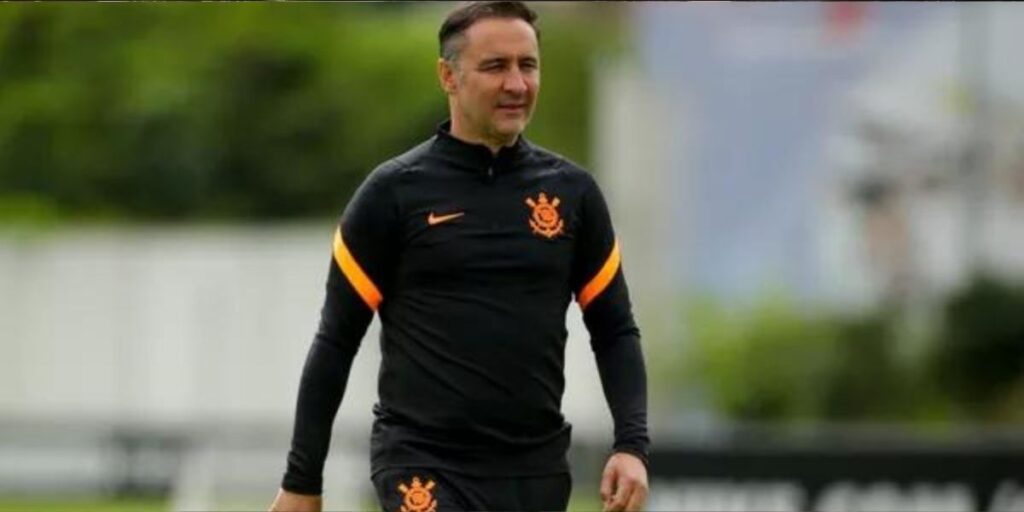 Vítor Pereira incomodou os jogadores do Corinthians. Foto: Divulgação/Corinthians