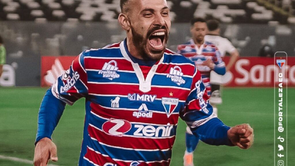 Fortaleza vence com dois gols com Moisés