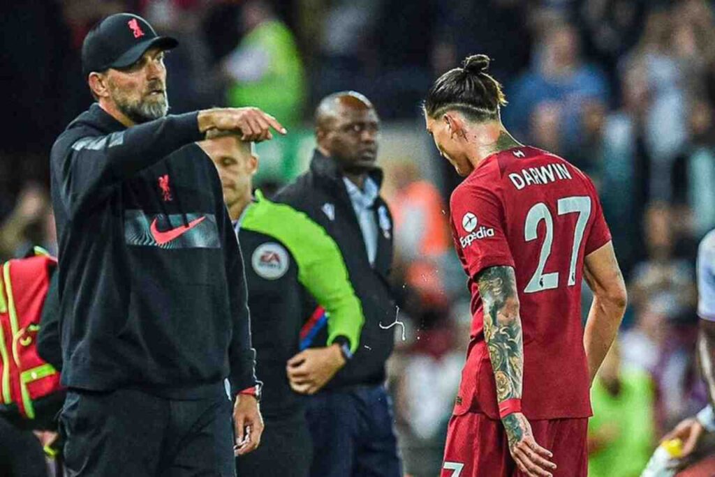 "Não entendo nada", diz Darwin Núñez sobre preleções de Klopp no Liverpool