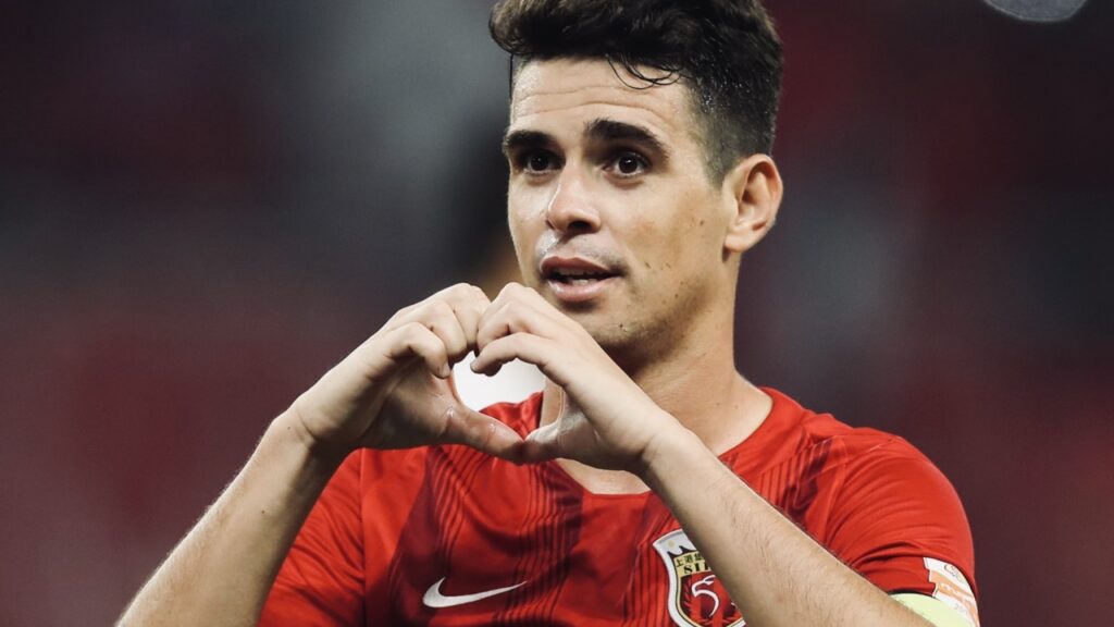 Oscar chegou perto de um acerto com o Flamengo