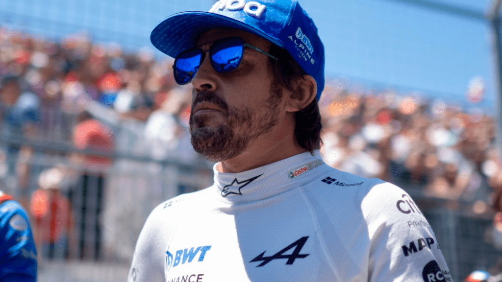 Fernando Alonso, da Alpine, é o novo piloto da Aston Martin na Fórmula 1
