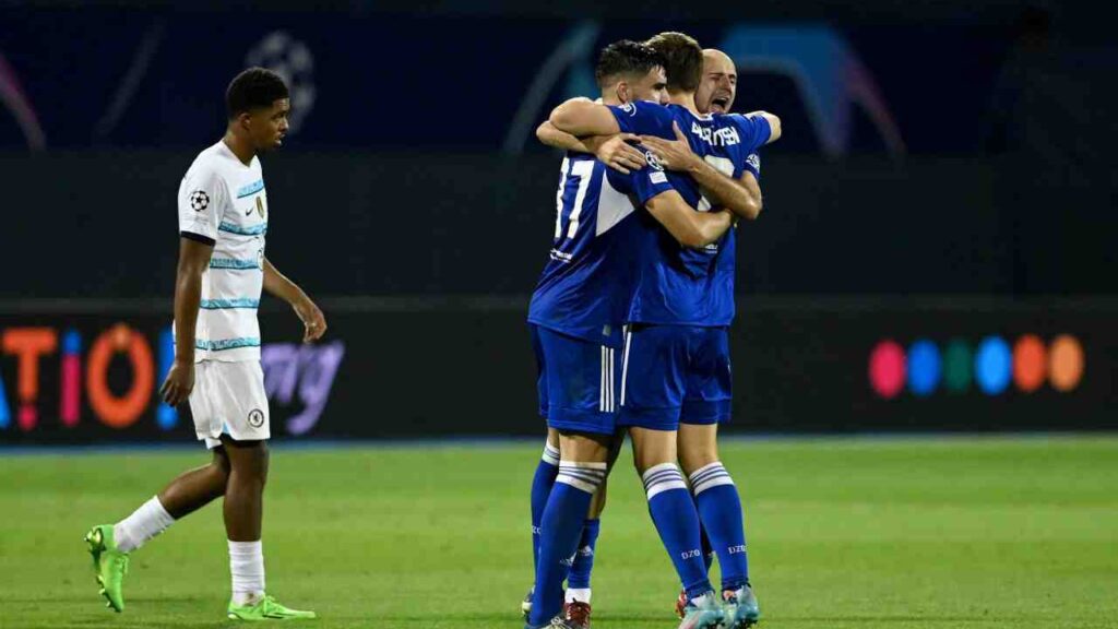 Champions League: Chelsea joga mal e é derrotado pelo Dínamo Zagreb