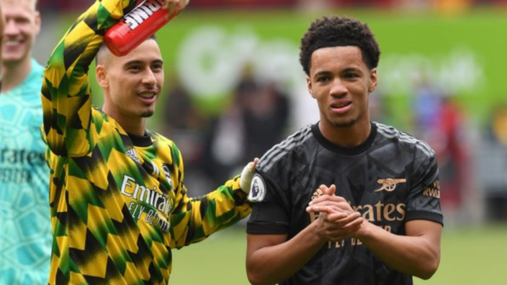 Gabriel Martinelli e Ethan Nwaneri, do Arsenal