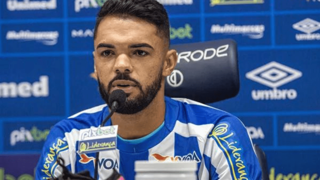 Volante Raniele, do Avaí, alvo do Internacional