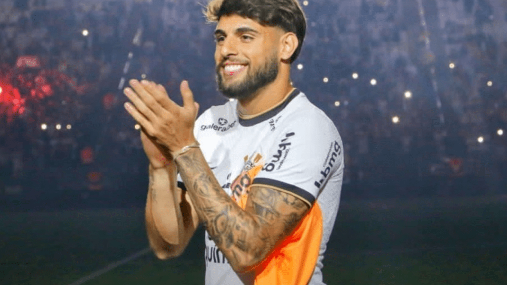 Brasileirão: Atacante Yuri Alberto, em apresentação à torcida do Corinthians