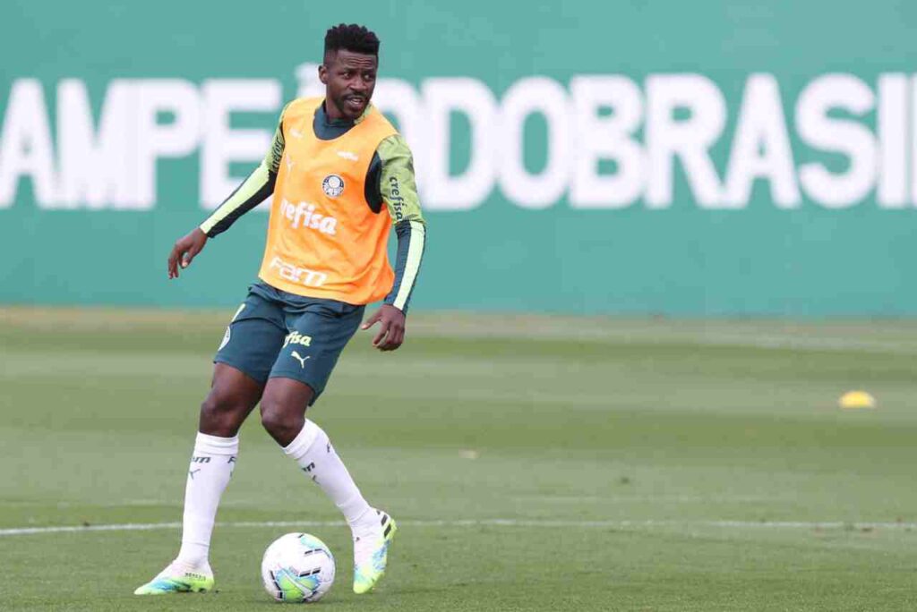 Ex-Palmeiras, Cruzeiro, Chelsea e Seleção, Ramires anuncia aposentadoria: "Obrigado, futebol"