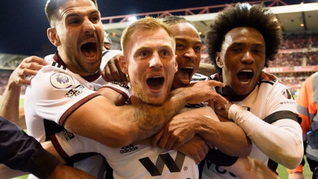 Ex-Corinthians dá assistência e Fulham vence pela Premier League