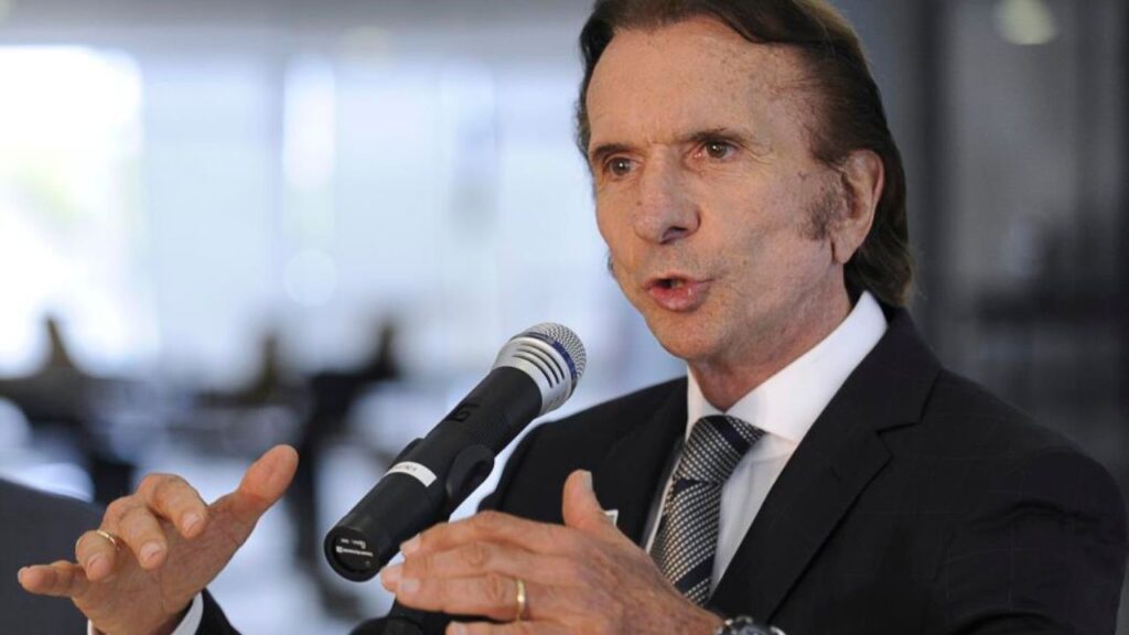 Emerson Fittipaldi - Política