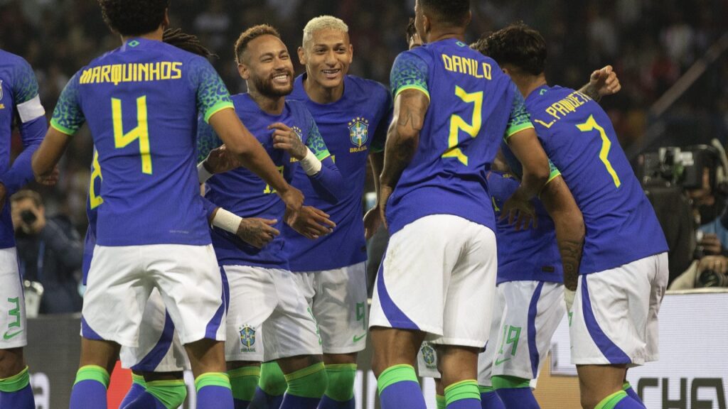 Brasil goleia Tunísia em último teste antes da Copa do Mundo 2022