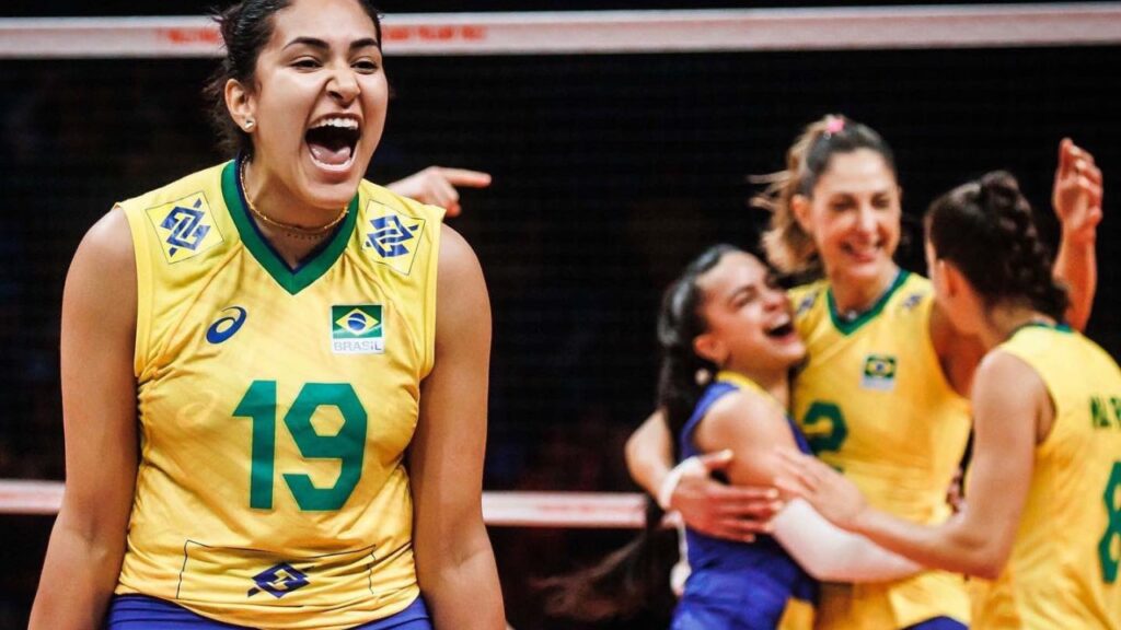 De virada, Brasil vence China no Mundial de vôlei feminino