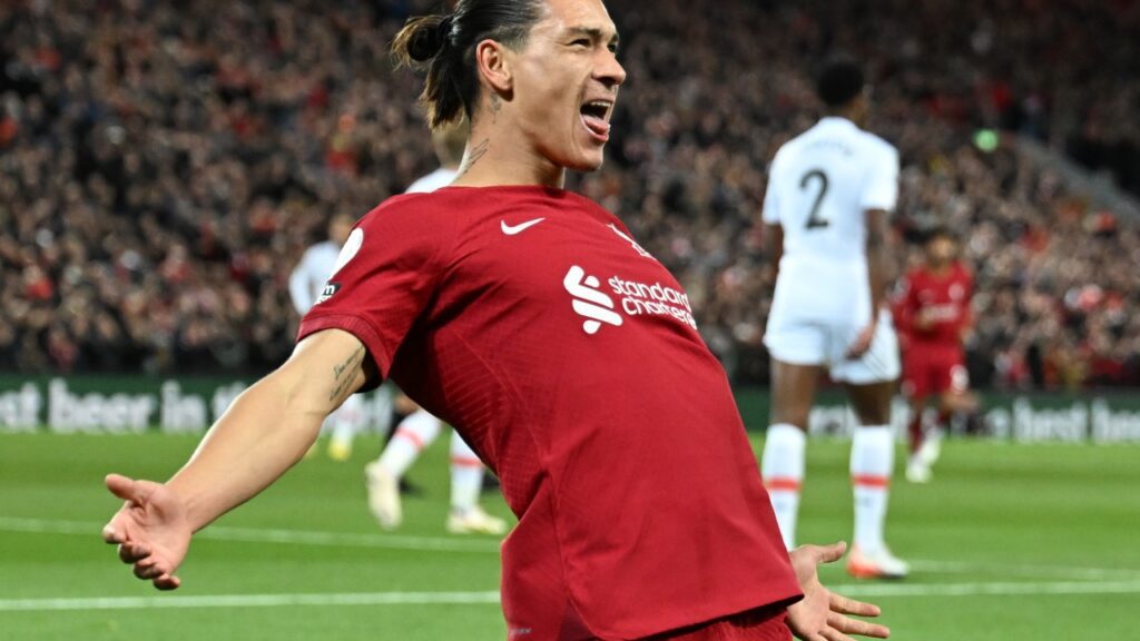 Darwin Núñez marca e Liverpool bate West Ham na Premier League