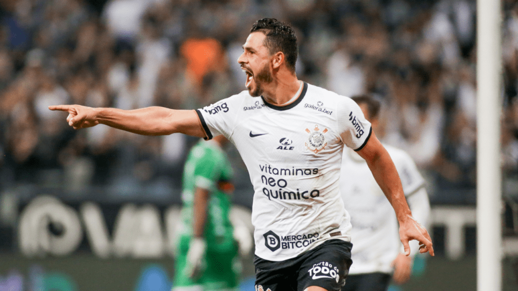 Meia Giuliano, do Corinthians