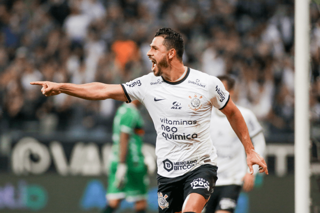 Meia Giuliano, do Corinthians