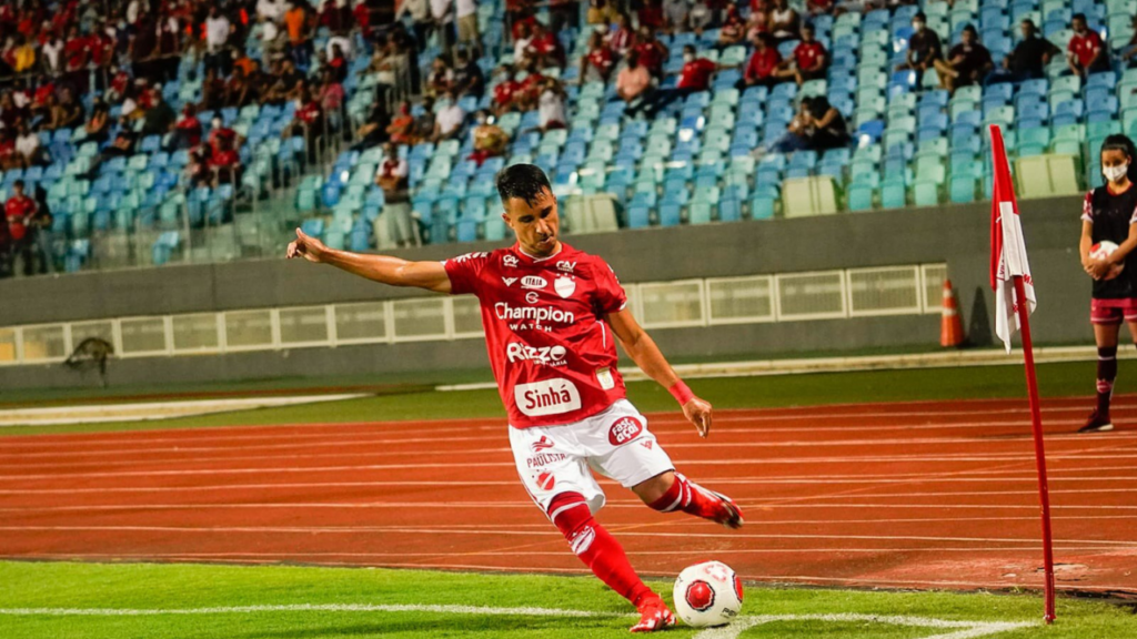 Meia Matheuzinho, do Vila Nova