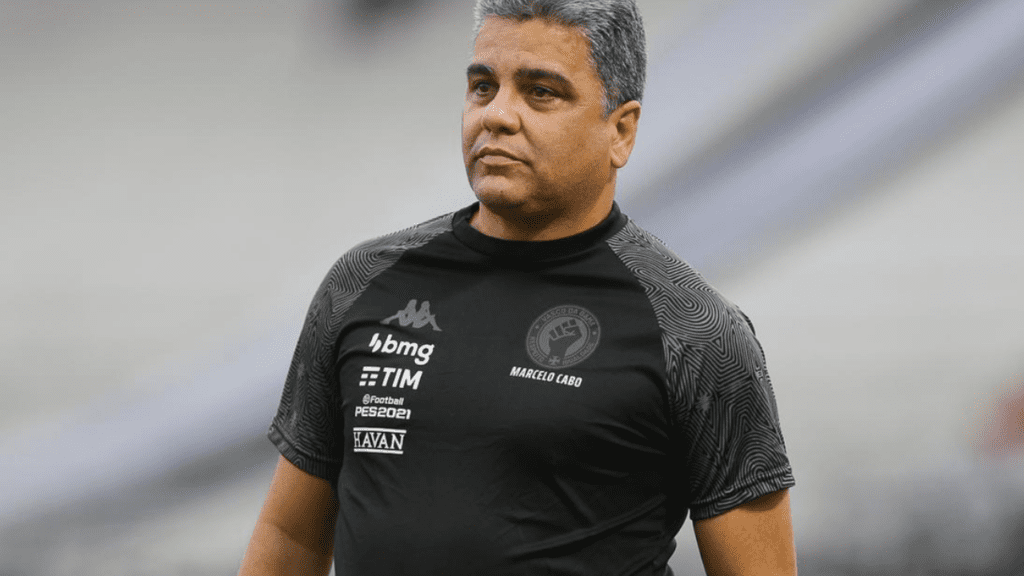 Treinador Marcelo Cabo, ex-Vasco, hoje no Remo